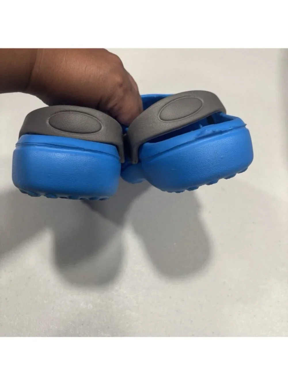 Lily & Dan Unisex Kids Blue/Gray Slip-On Clog Shoes w/ Heel Strap, Logo sz 2/3